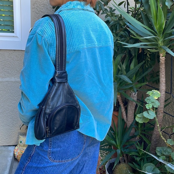 Vintage mini leather backpack/shoulder bag main image 12